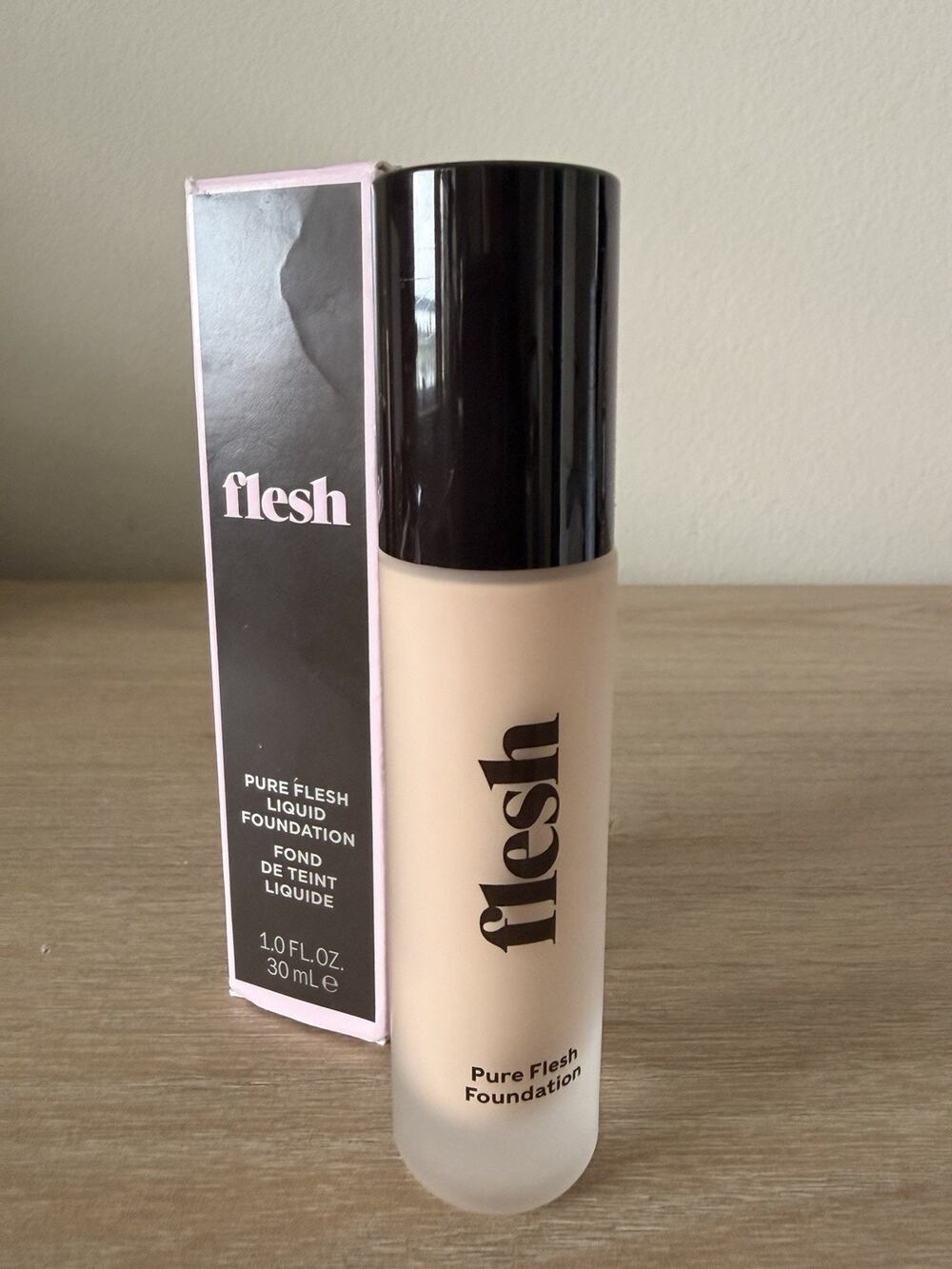 Flesh Pure Flesh Liquid Foundation 04 Sugar Warm Peach 1oz New Open Box
